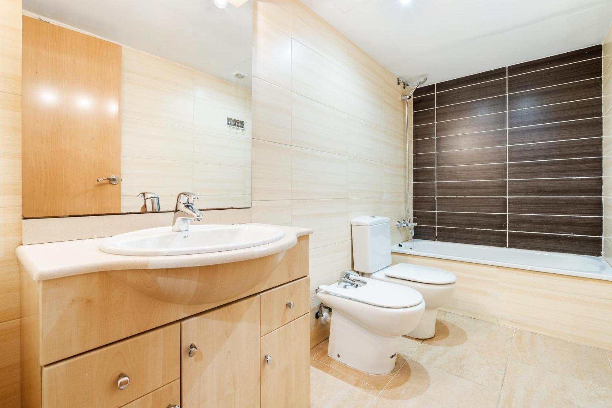 Ab Besos River Apartment Barcelona Bagian luar foto